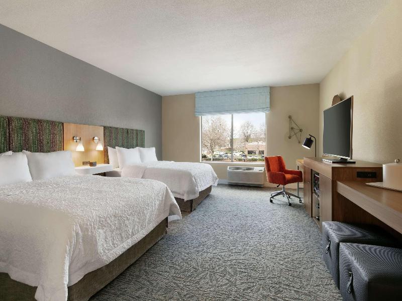 Hampton Inn & Suites Johns Creek image