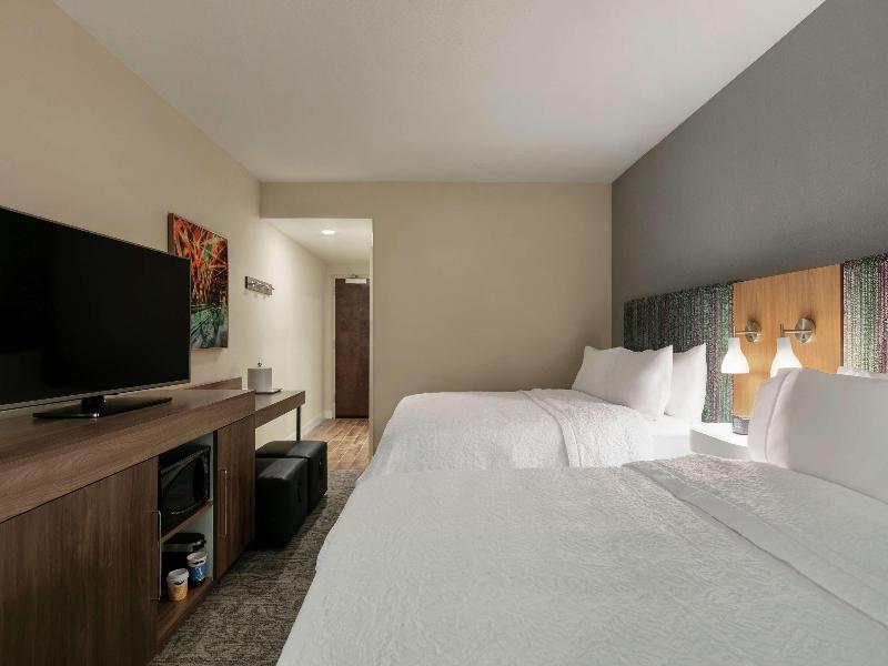Hampton Inn & Suites Johns Creek image