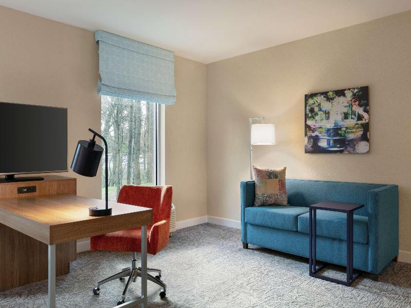 Hampton Inn & Suites Johns Creek image