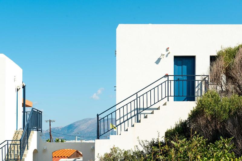 Okirroi Villas and Apts image