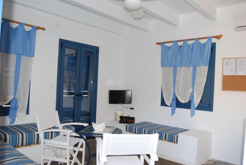 Okirroi Villas and Apts image