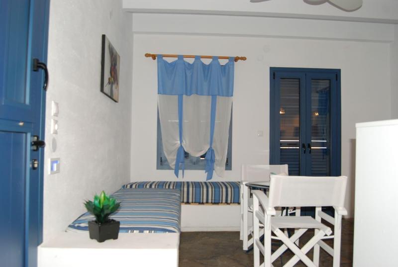 Okirroi Villas and Apts image