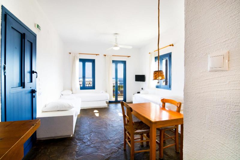 Okirroi Villas and Apts image