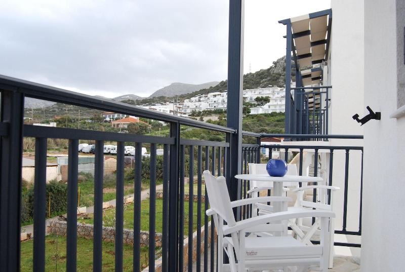 Okirroi Villas and Apts image