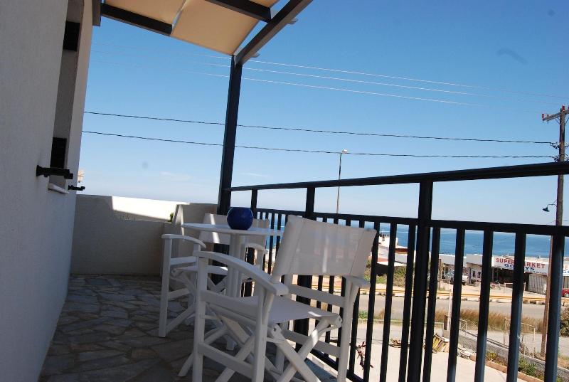 Okirroi Villas and Apts image