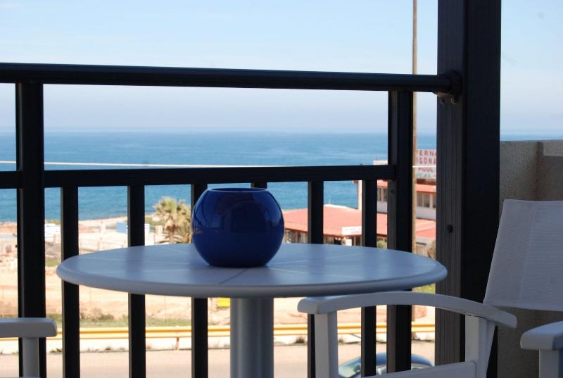 Okirroi Villas and Apts image