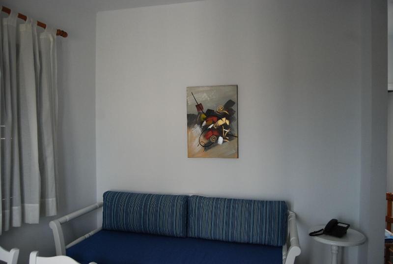 Okirroi Villas and Apts image