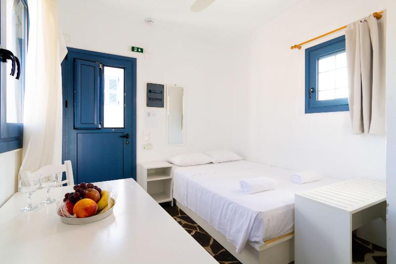 Okirroi Villas and Apts image