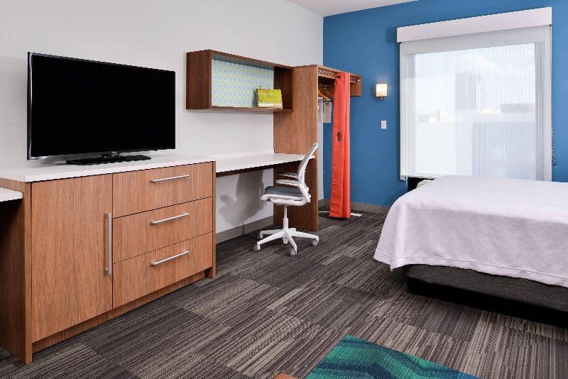 Home2 Suites by Hilton Tampa Downtown Channel Dist