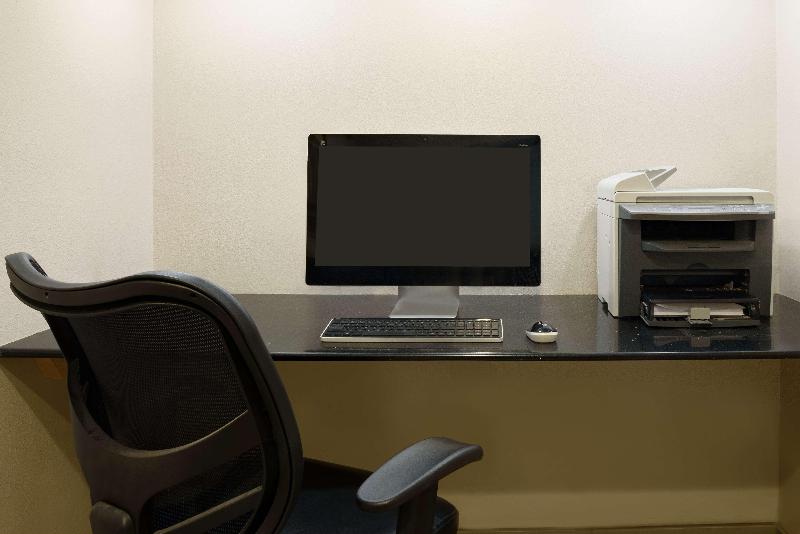 Country Inn & Suites by Radisson, Brookings, SD image