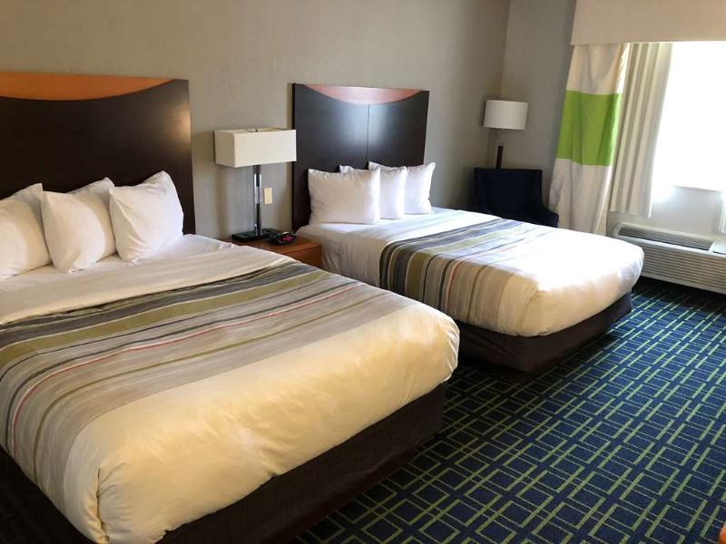 Country Inn & Suites by Radisson, Brookings, SD image