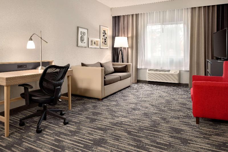 Country Inn & Suites by Radisson, Brookings, SD image