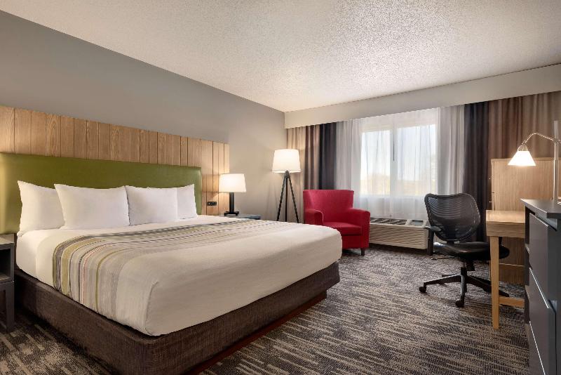 Country Inn & Suites by Radisson, Brookings, SD image