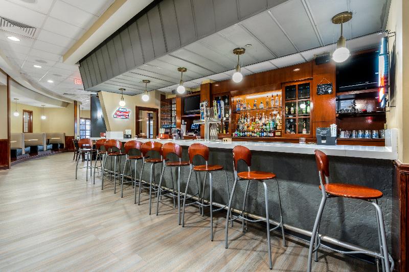 Holiday Inn Orlando Intl Drive–Conv Center image