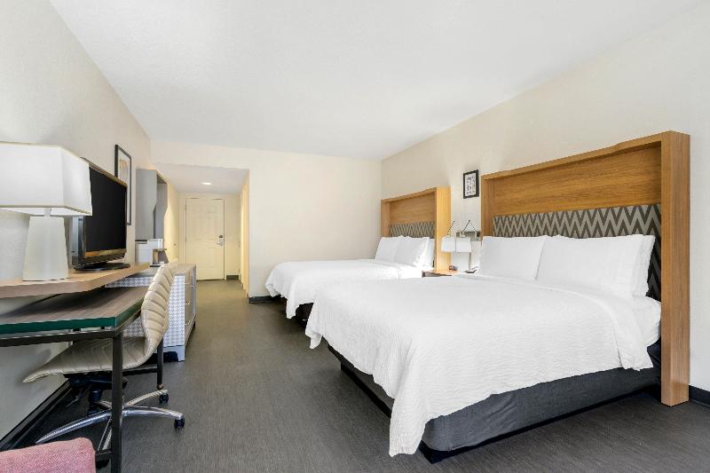 Holiday Inn Orlando Intl Drive–Conv Center image