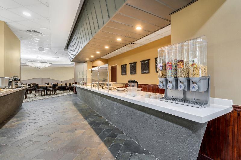 Holiday Inn Orlando Intl Drive–Conv Center image