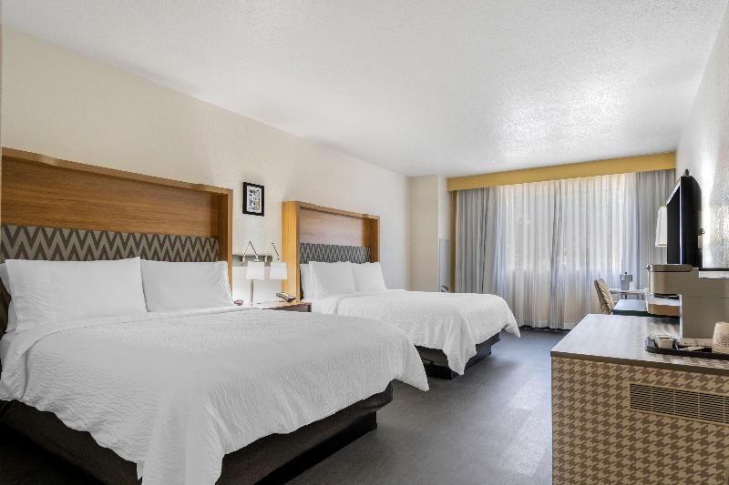 Holiday Inn Orlando Intl Drive–Conv Center image