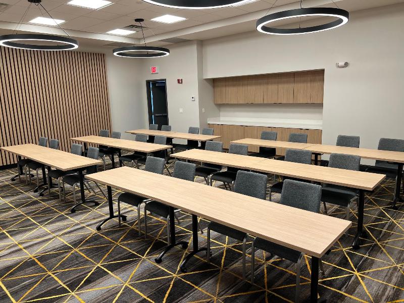 Holiday Inn Orlando Intl Drive–Conv Center image
