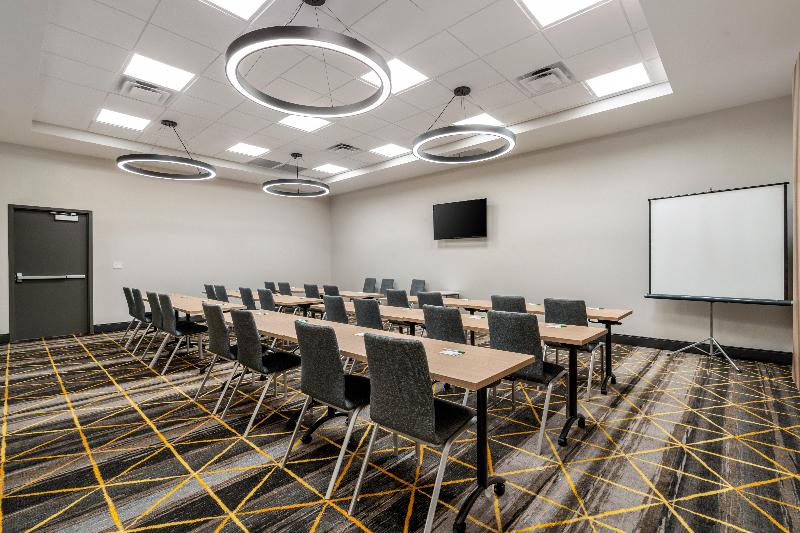 Holiday Inn Orlando Intl Drive–Conv Center image