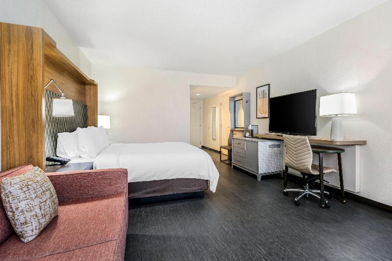 Holiday Inn Orlando Intl Drive–Conv Center image