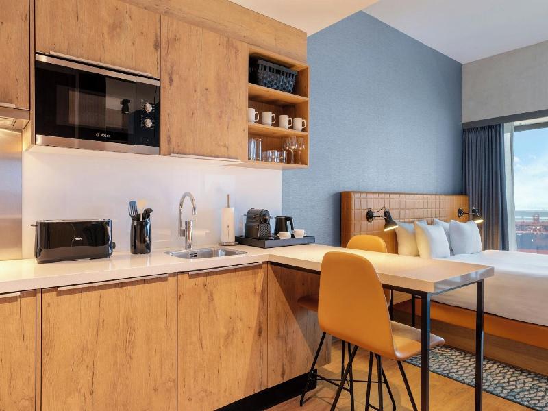 Residence Inn Amsterdam Houthavens image
