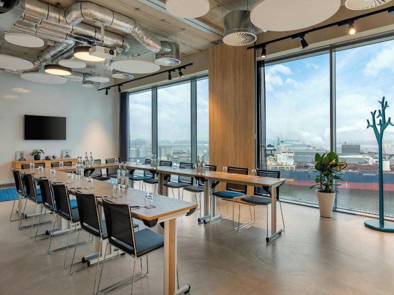 Residence Inn Amsterdam Houthavens image