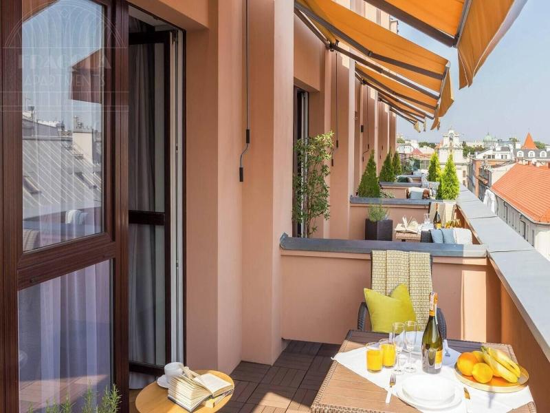 Feniks Fragola Apartments image