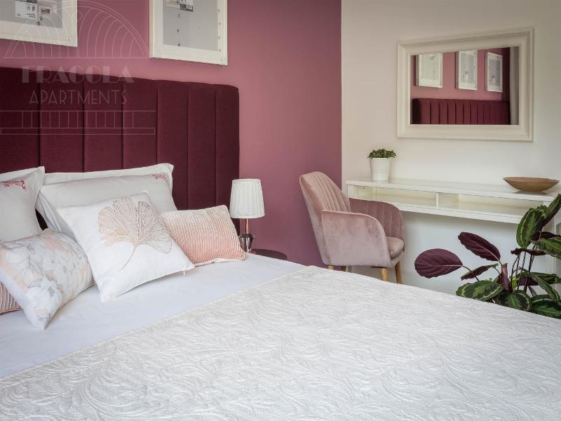 Feniks Fragola Apartments image