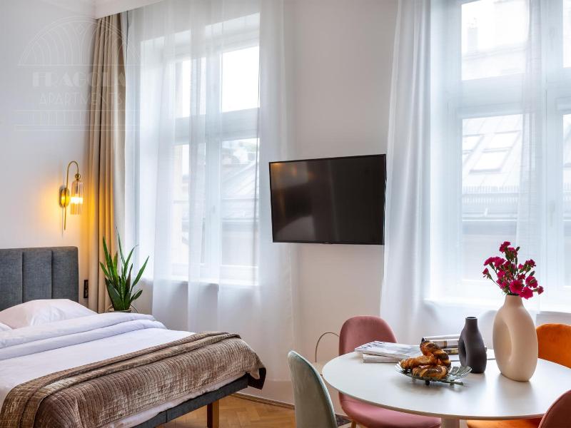 Feniks Fragola Apartments image