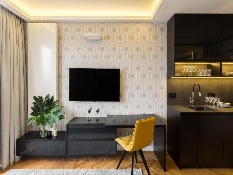 Feniks Fragola Apartments image