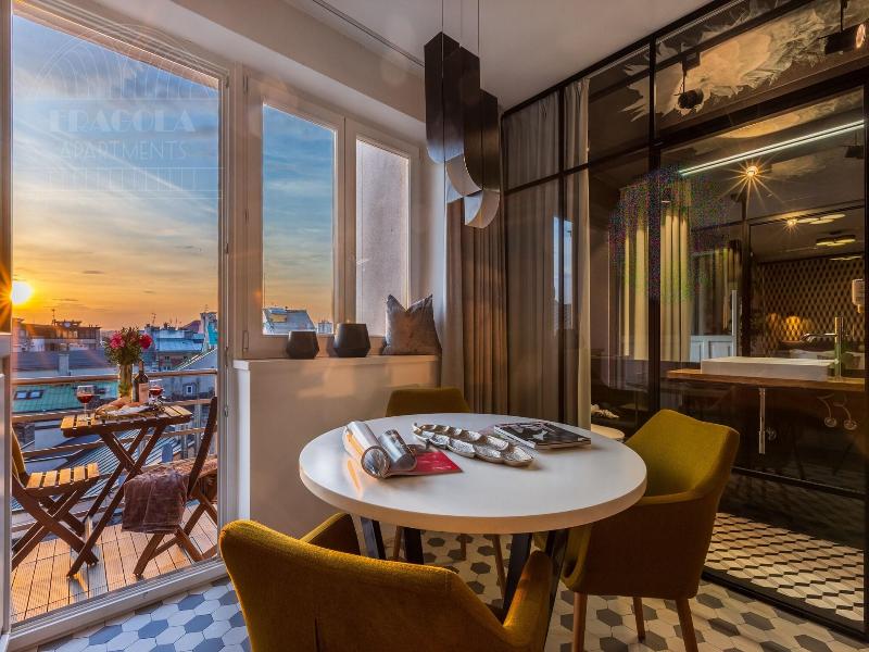 Feniks Fragola Apartments image