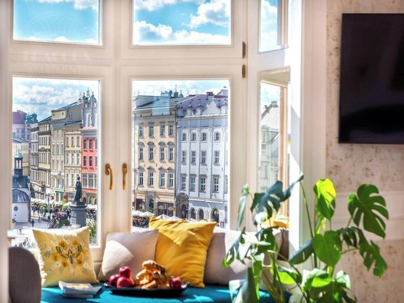 Feniks Fragola Apartments image