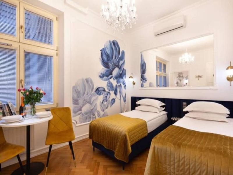 Feniks Fragola Apartments image