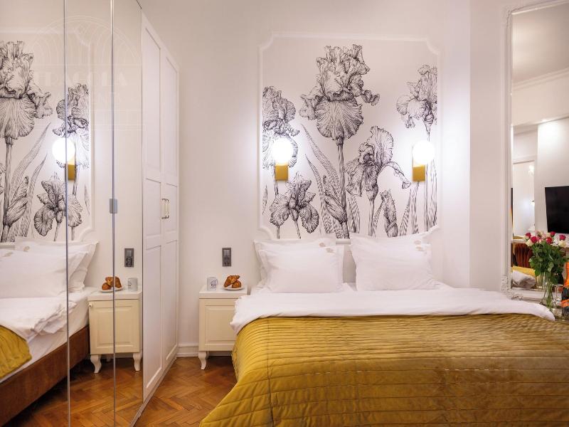 Feniks Fragola Apartments image