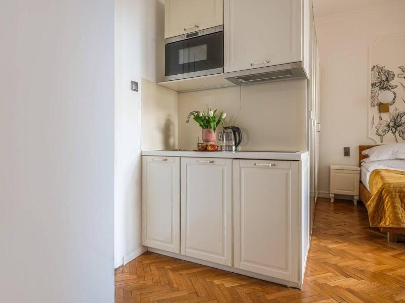 Feniks Fragola Apartments image