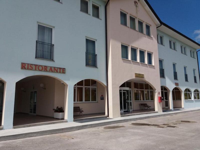 Risthotel Airport image
