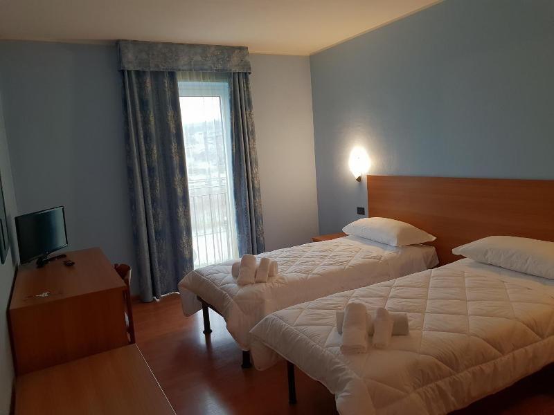 Risthotel Airport image