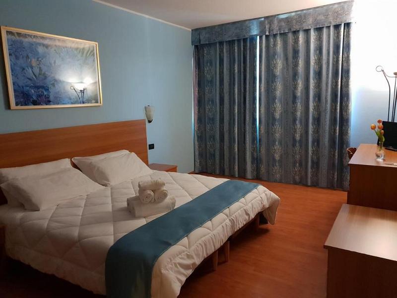 Risthotel Airport image