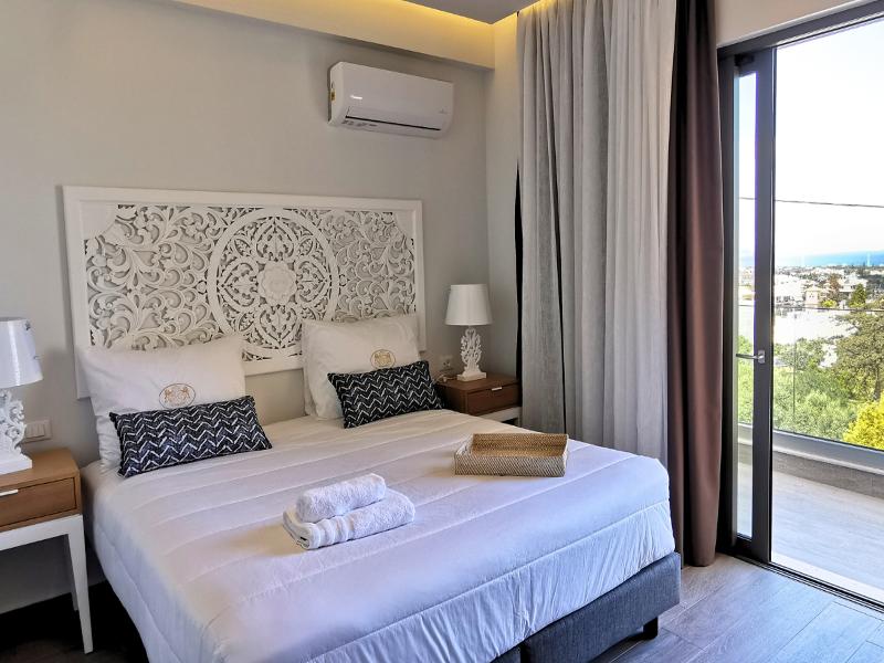 Axel Beach Crete image