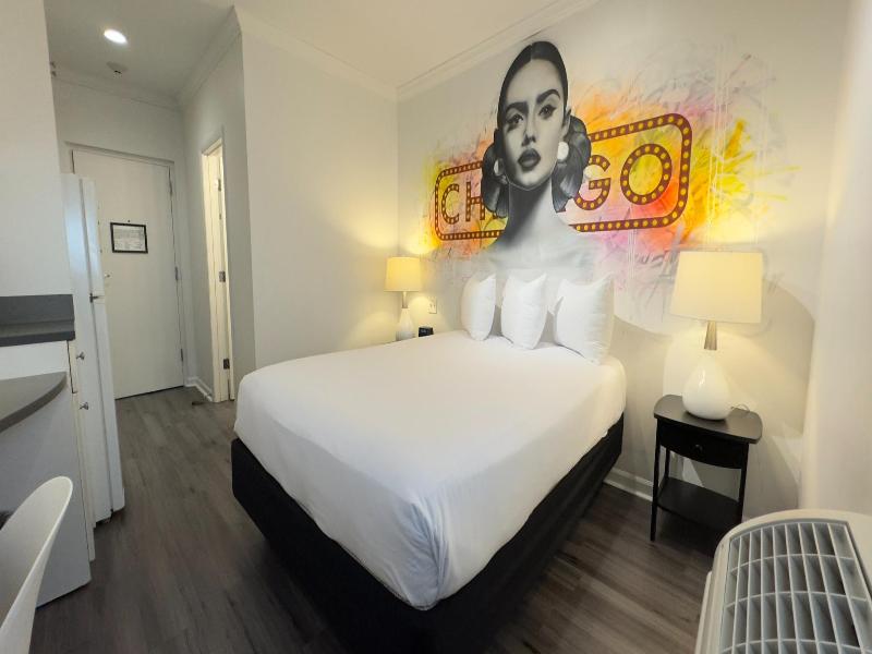 Hotel Chicago West Loop Surestay Collection By Bw image