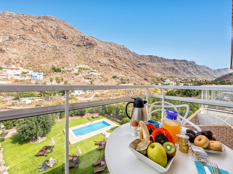 Sol Mogán Suites image