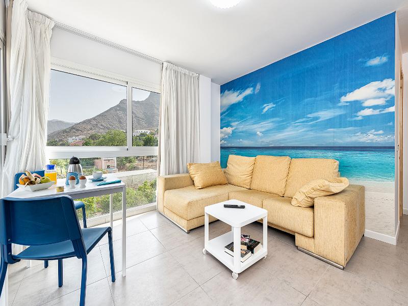 Sol Mogan Suites image