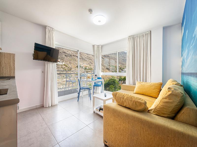 Sol Mogan Suites image