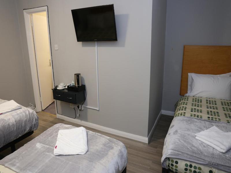 Elstree Inn image