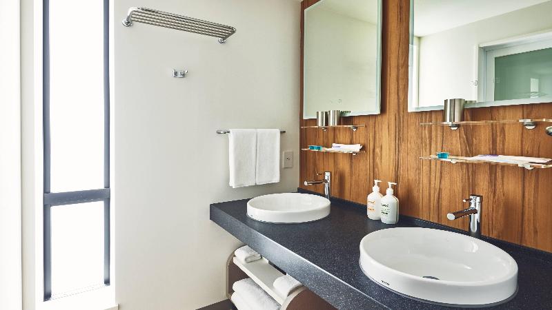 Holiday Inn Express Osaka City Centre - Midosuji image
