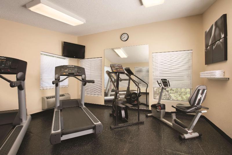 COUNTRY INN SUITES BY RADISSON ATLANTA AIRPORT NOR