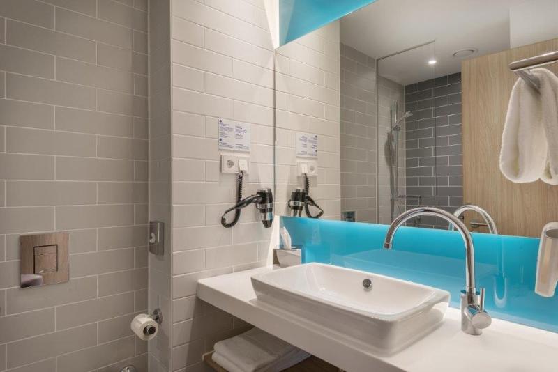 Holiday Inn Express Oberhausen photo 22
