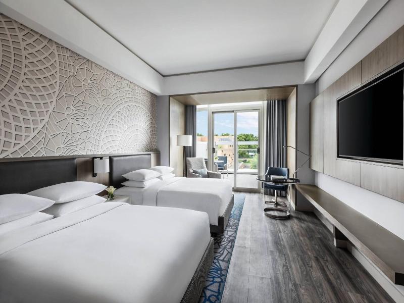 Marriott Clark Hotel image