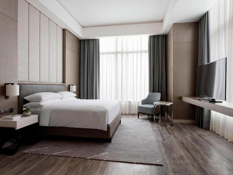 Marriott Clark Hotel image