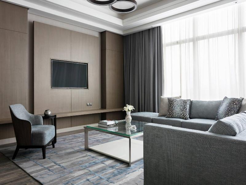 Marriott Clark Hotel image